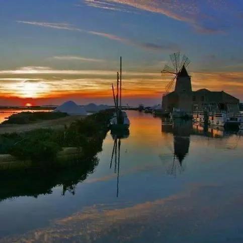Homestay Appartamento Della Letizia Marsala
